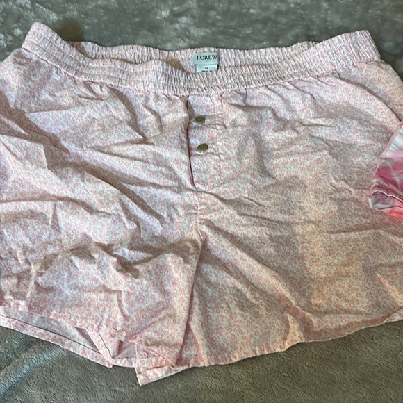 Bundle of three j crew PJ shorts - Picture 4 of 7